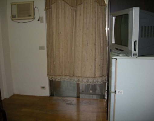 免费民生街3樓右2套8坪落地窗9仟菜寮站 - Image 9