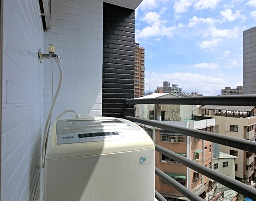 近曉明女中💖有陽台可貓電梯套房💖管理員🌟有汽車位可租 - Image 6