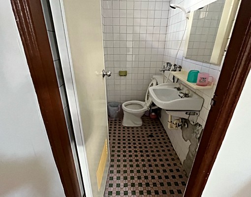 「整修中預計1/1可入住」整層住家出租 - Image 12