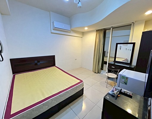 小薇租屋🍒近市府🍒可租補🍒可貓🍒電梯陽台大套房🍒 - Image 7