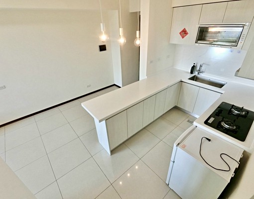 高鐵站超大2房含平車💖社區最便宜💖租金含平車呦 - Image 7