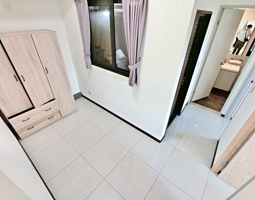 高鐵站超大2房含平車💖社區最便宜💖租金含平車呦 - Image 10