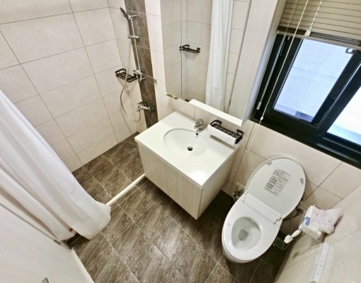 高鐵站超大2房含平車💖社區最便宜💖租金含平車呦 - Image 11