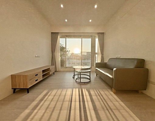 輕奢現代風🔥40平大三房💖質感木地板✨租金含平車✅ - Image 3