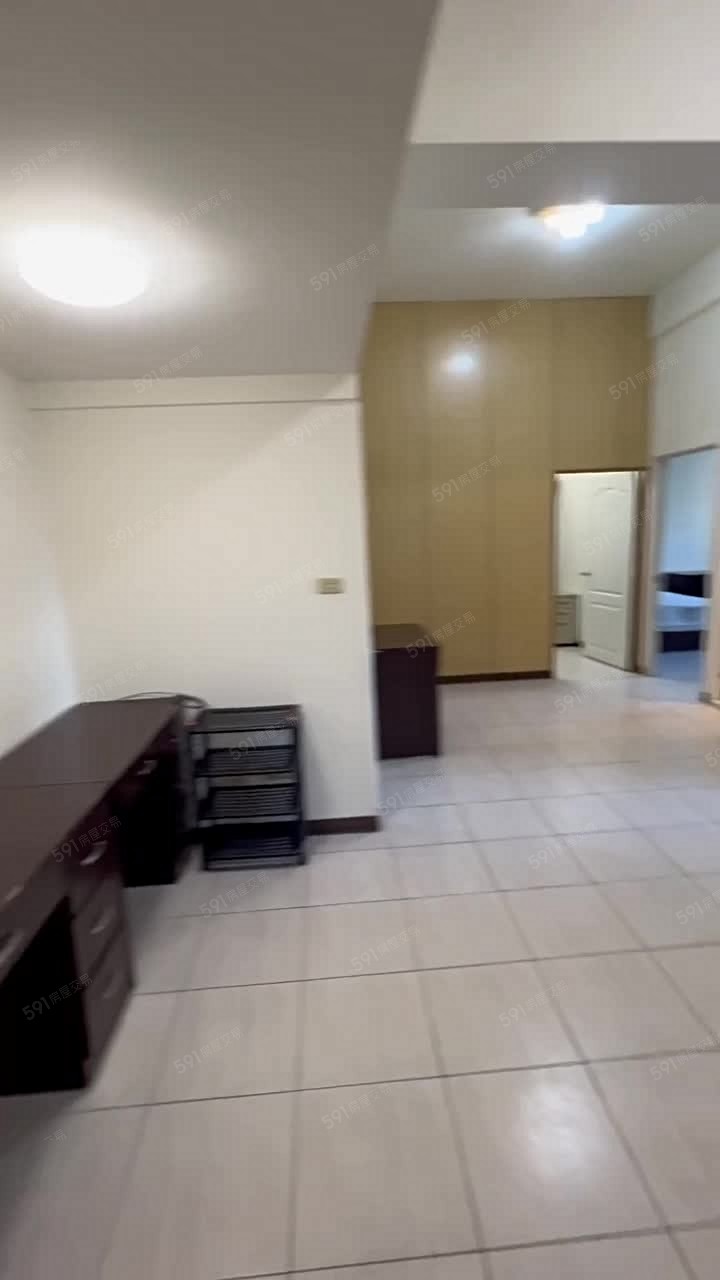 南區大四房✨稀有A案⭐公園苑全配❤️家庭客優質來談❤️租補可 - Image 1