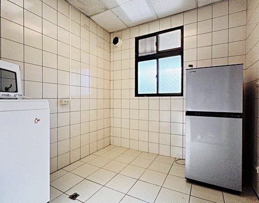 ⭐️中和區連城路🏢全新三房住家大坪數👑可立即入住⭐️ - Image 4