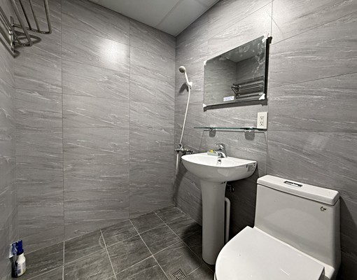 學士路優質合租宅|近中國醫|全新裝潢三房公寓 - Image 11