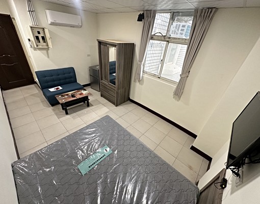 近健行科大中原商圈開窗套房 - Image 1