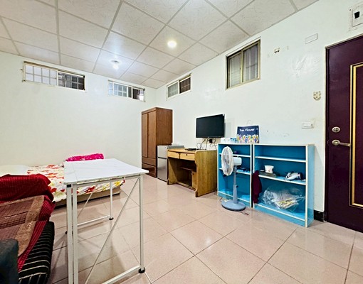 【恩典滿溢】正康一街透天三樓套房釋出中 - Image 1