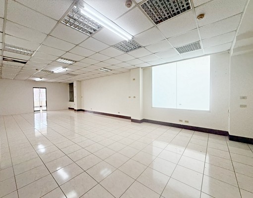 ㄟ港人獨家🏆中清水湳整層住辦!有電梯歐~隨時可看 - Image 3