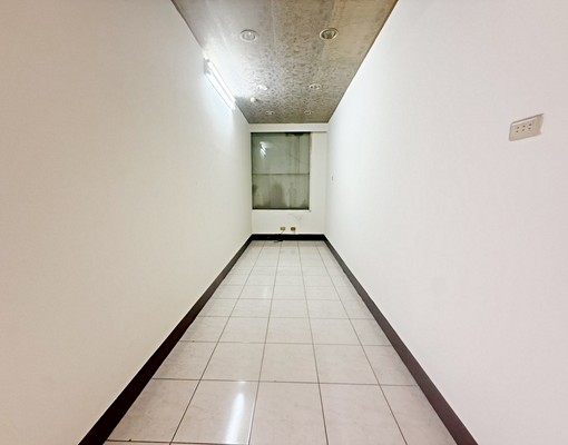 ㄟ港人獨家🏆中清水湳整層住辦!有電梯歐~隨時可看 - Image 8