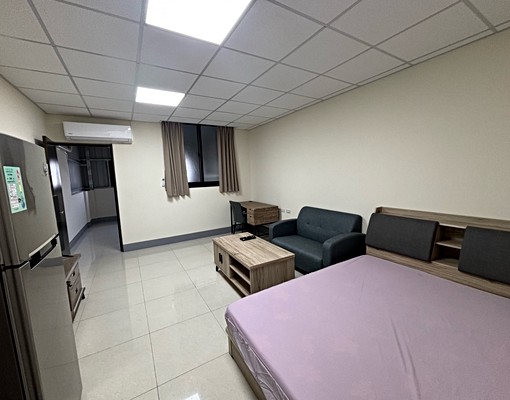 沙鹿家樂福商圈全新一房一廳一衛大套房出租 - Image 2