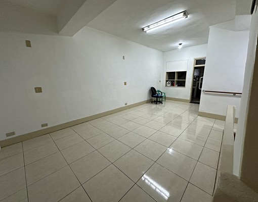 @@士林捷運站出租3+4樓@@ - Image 2