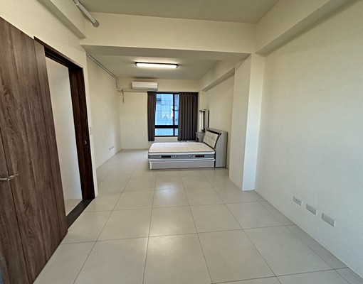 租-沙鹿皇家左岸雙車位別墅 - Image 6