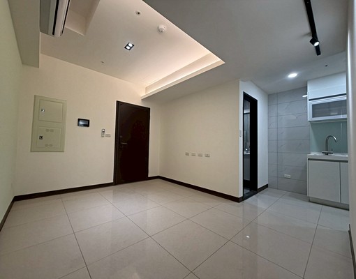 金城舞世界花園全新三房~若有車位需求,另談~ - Image 2