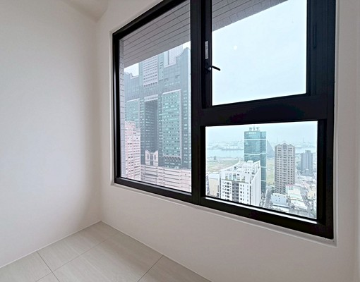 靓瑜學姊!R8大遠百三多商圈2房2衛浴雙陽台無敵海景車位宅 - Image 11