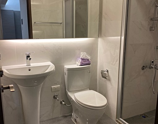 近中山醫。双捷湛電梯大樓出租。仲介勿擾 - Image 11