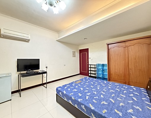 包租婆依依❤️近夜市.藝文.中路/低樓層 - Image 3