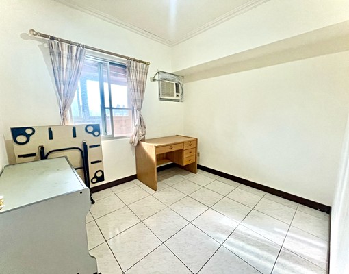 💥中正路上|大三房|前後陽台|衛浴開窗|可租補💥傢俱全 - Image 9