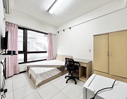 爬一下超美💖小資首選可租補大面窗採光衛浴窗💖大空間 - Image 9