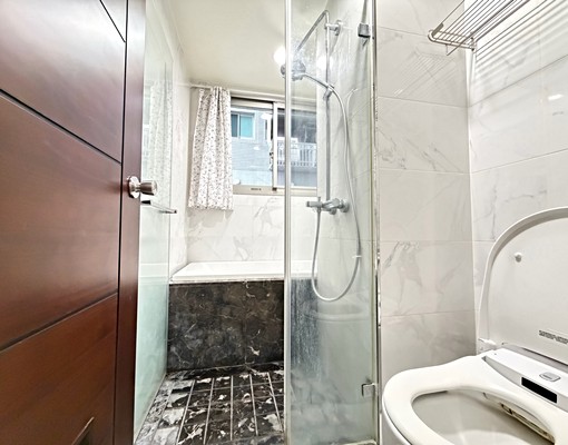 大坪林站重新整理跟新的一樣2房 - Image 8