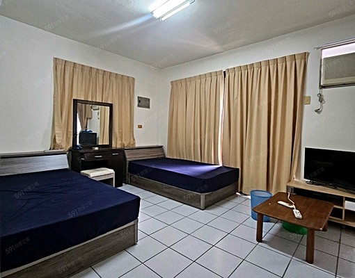 大雅神林南路面寬6米透天出租充電樁車庫 - Image 1