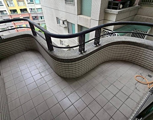 中西區【美麗佳園】陽台進出,採光大三房|含管理費、可租補 - Image 13