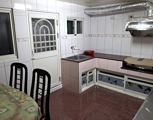 限租餐大學生|巷內安靜|鄰近賣場|可申請租屋補助 - Image 2