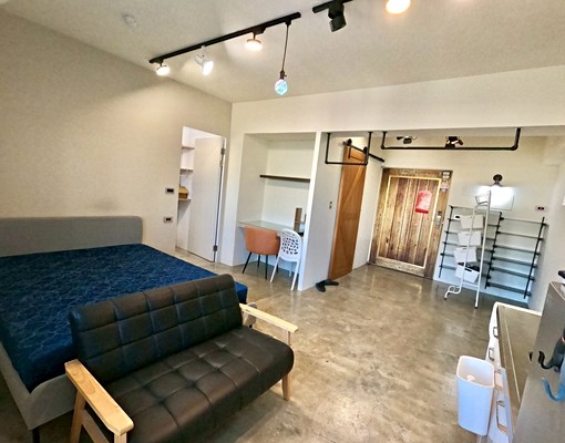 🌟可寵大套房可租補🌟台水電🌟管理員代收包裹 - Image 1