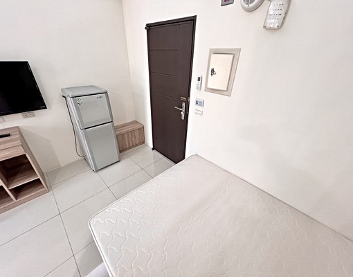 💡南屯大套房💡可另租室內機位多間可選💡獨洗露台共曬 - Image 5