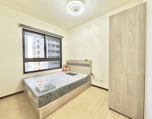 秒殺#東區湖濱城三房#平面車位#可寵#可租補#進德路 - Image 9