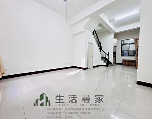 近北勢國小#整棟透天4房3衛#可租補##台水台電#門前平車位 - Image 1