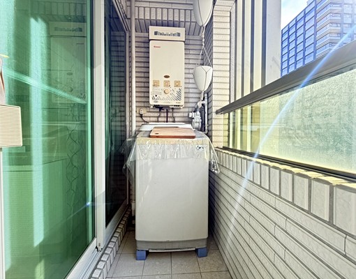 前鎮亞灣區三多商圈漂亮2房平車 - Image 15