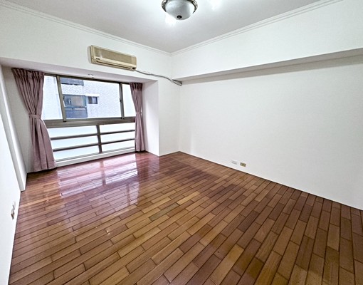 超級大文心🔥三房超大坪數|可租補|平面車位 - Image 8