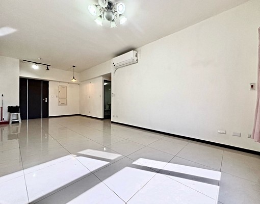 可租補戶籍🔥大三房簡配✅華麗溫馨風✨平面車位💯 - Image 3