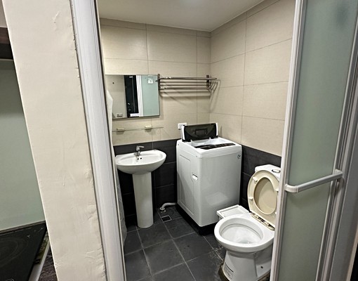 江子翠站.可租補.台電.獨立洗衣機.垃圾代收 - Image 4