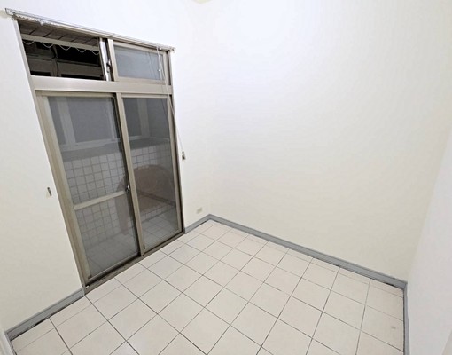 板橋~太陽村~電梯房2樓~3房2衛~~~ - Image 10