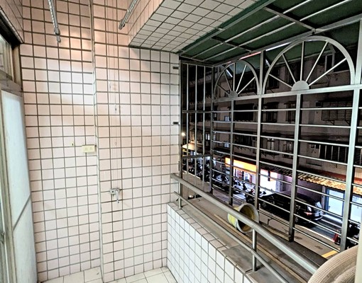 板橋~太陽村~電梯房2樓~3房2衛~~~ - Image 13