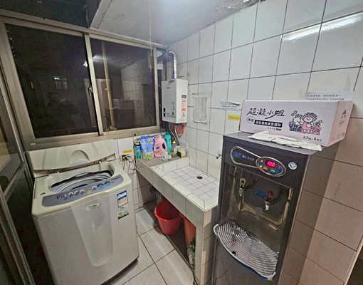 板橋😍獨立陽台洗曬!飲水機對外窗採光通風!小吃林立捷運全聯 - Image 7
