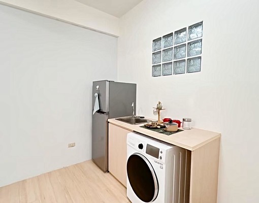 西門街\一房一廳\木質地板\可租補\台電獨洗天然氣\大套房 - Image 10