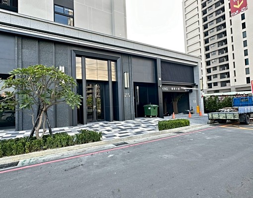 高科大楠梓校區/捷運後勁站/全新2房/家具家電全 - Image 15