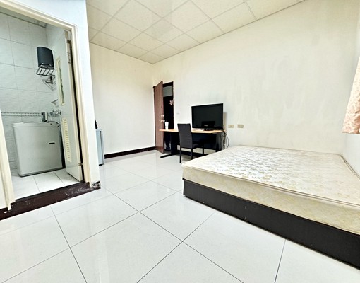 環球百貨/獨立洗衣機/免爬梯/垃圾代收/生活機能 - Image 3