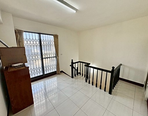 🚗交通方便近國3🅰️超大社區透天🉑營登🉑租補 - Image 11