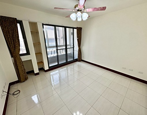 🚗交通方便近國3🅰️超大社區透天🉑營登🉑租補 - Image 12