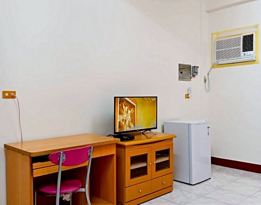 優質雅房環境優雅近彰濱工業區限女生 - Image 2