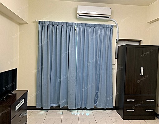 澄租居⭐東區東方紐約_電梯獨立門牌大陽台套房 - Image 2