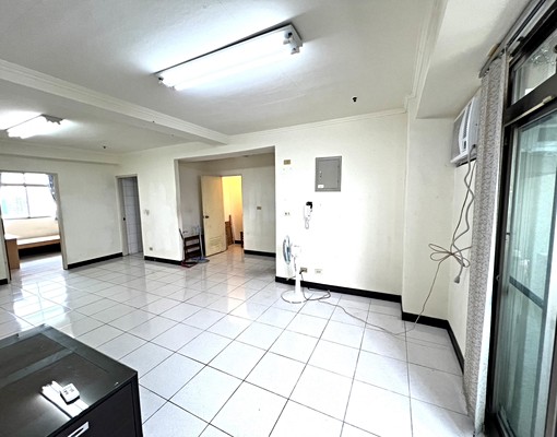 可租補!逢甲商圈高樓四房★有車位可另租 - Image 4