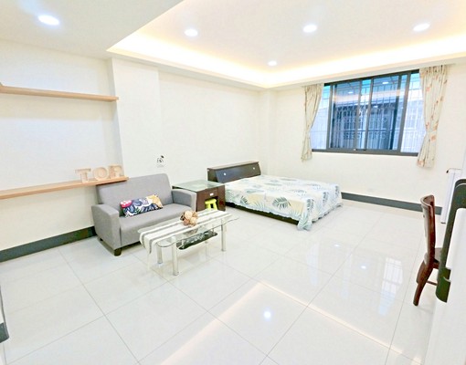 勤美綠園✨租屋補助✨獨洗窗曬✨流理臺✨超大坪數 - Image 1