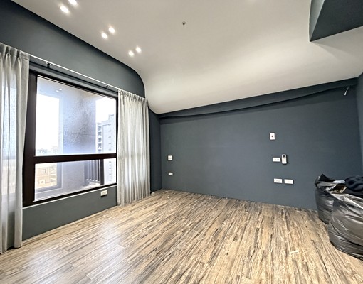 🌪️🌪️豪哥出擊~首次出租~充電平面車位~可談傢俱 - Image 2