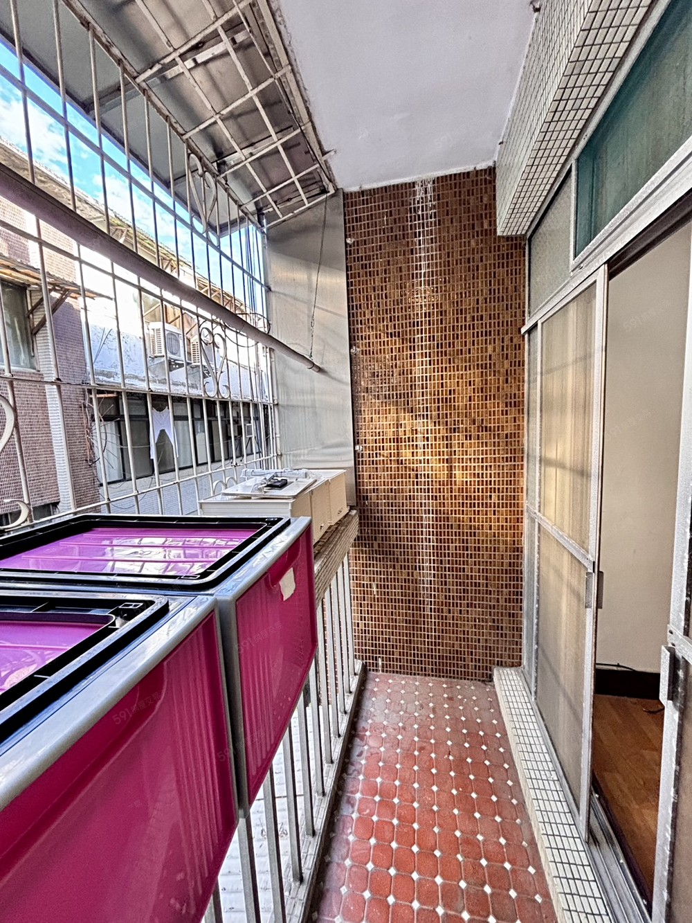 獨立自已用大陽台,陽光充足